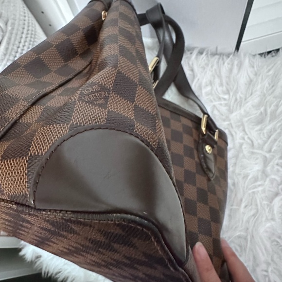 Louis Vuitton Damier Tote Bag - Picture 12 of 14